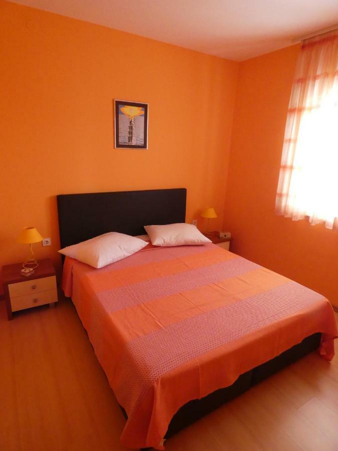 Apartmani Saric Rogoznica Zečevo Exterior foto