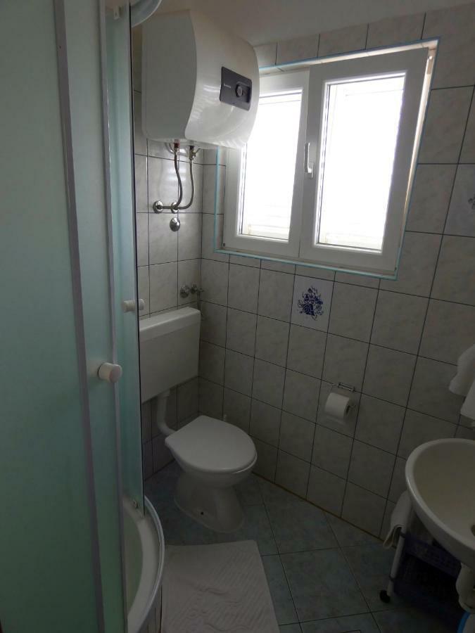 Apartmani Saric Rogoznica Zečevo Exterior foto