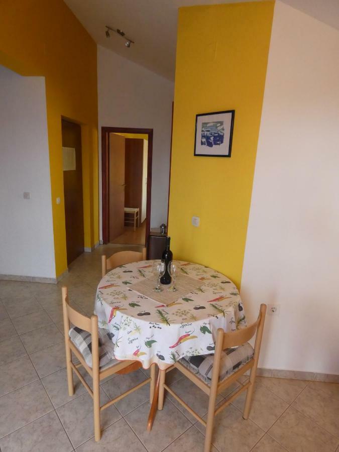 Apartmani Saric Rogoznica Zečevo Exterior foto